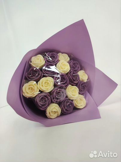 Розы из Белого Шоколада - 19 шт в Букете