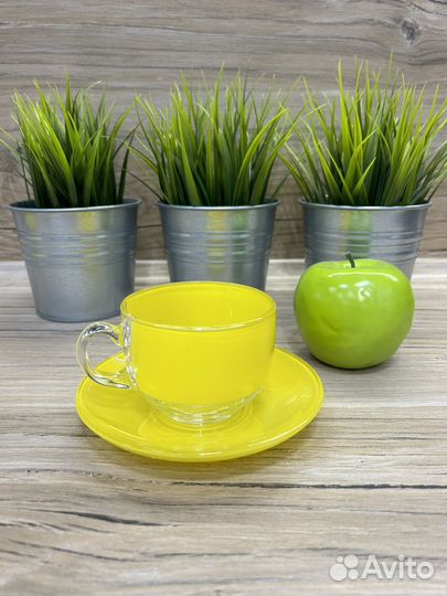 Чашка с блюдцем новая ARC france стекло