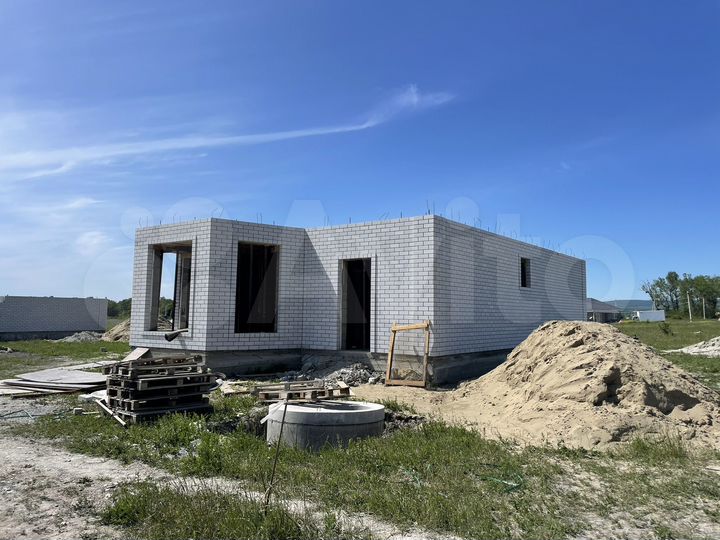 Дом 95 м² на участке 4 сот.