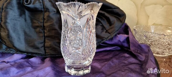 Большая Знаменитая ваза,Толстушка''