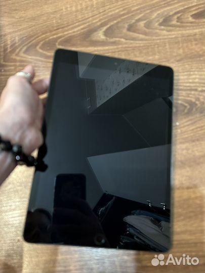 iPad 8 2020 128gb на запчасти