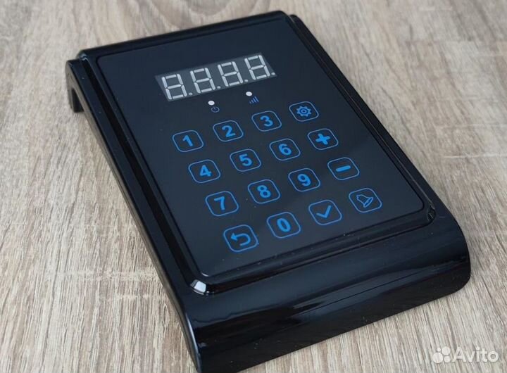 Пульт вызова официанта на кухню