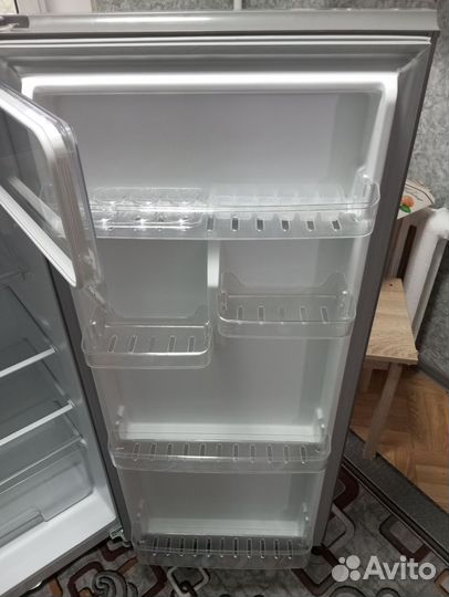 Холодильник бу Dexp