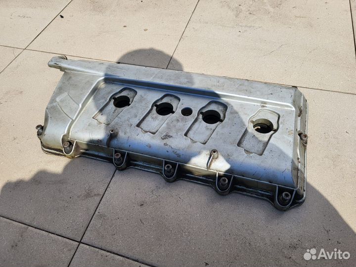 Клапанная крышка правая Audi а6 с6