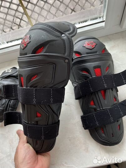 Наколенники для мото icon