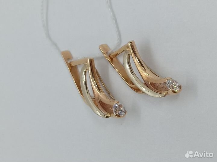 Серьги с синтетическим камнем Золото