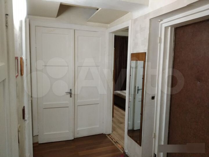 2-к. квартира, 52 м², 2/5 эт.