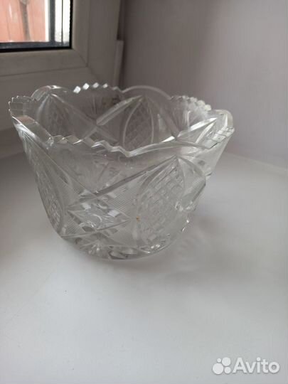 Хрустальная ваза конфетница
