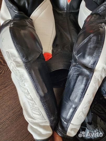 Мотокомбинезон женский Dainese размер 40