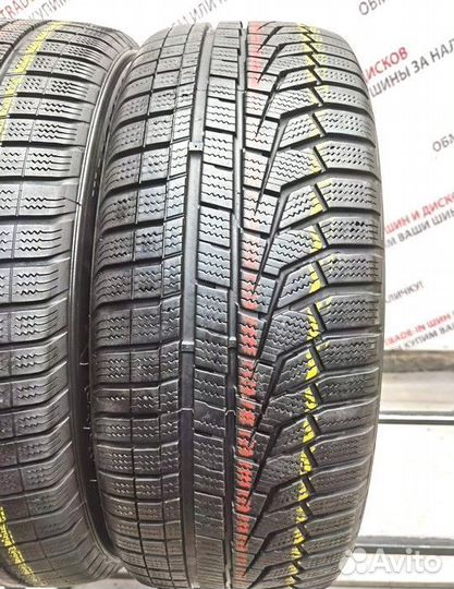 Hankook Winter I'Cept Evo2 W320C 215/55 R17 98V