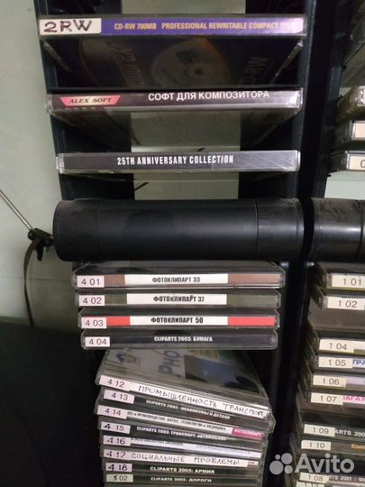 Cd диски, этажерки