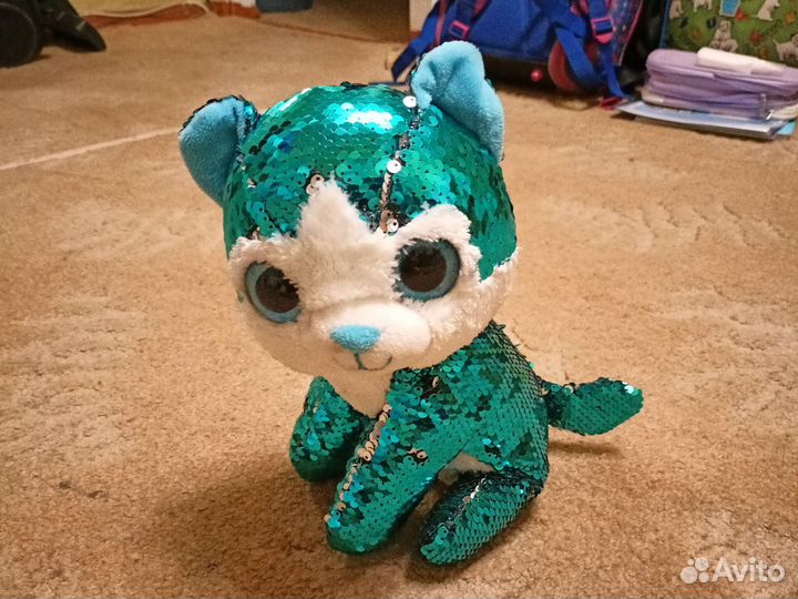 Кошечка игрушка