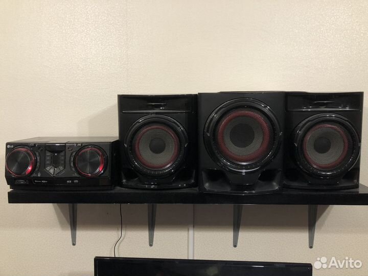 Музыкальный центр LG xboom CJ45