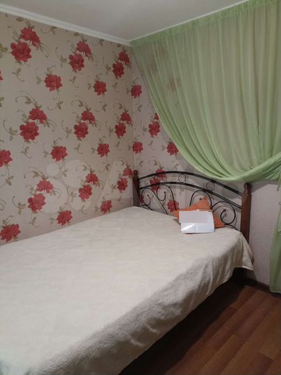 Комната 18 м² в 3-к., 1/1 эт.