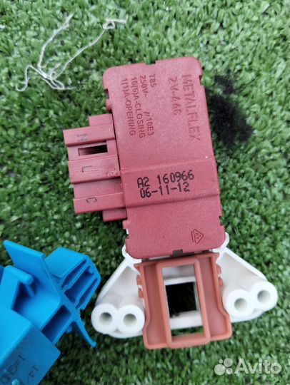 Устройство блокировки люка стиральной Gorenje