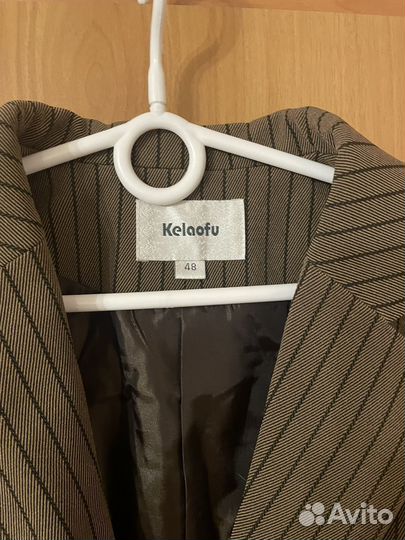 Костюм классический женский с юбкой