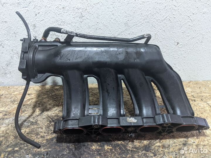 Коллектор впускной Mercedes-Benz C-Class E-Class