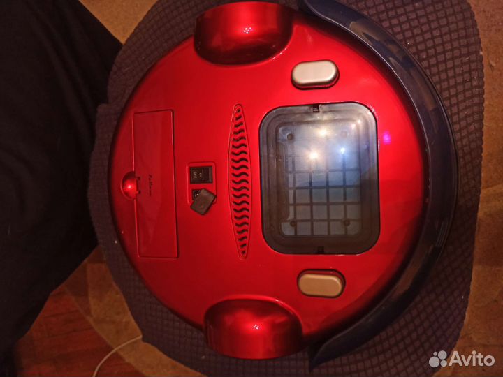 Робот пылесос