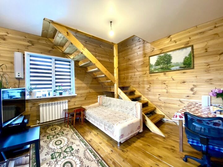 Дом 61 м² на участке 4,5 сот.