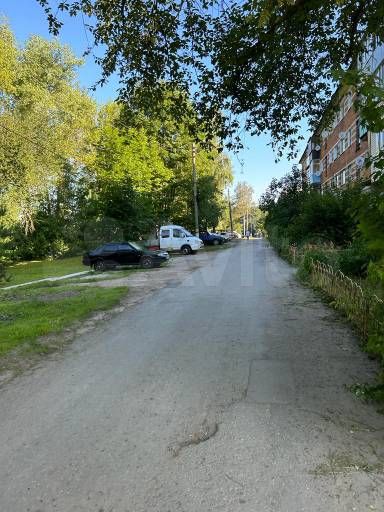 2-к. квартира, 43 м², 1/4 эт.