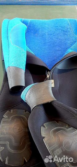 Гидрокостюм