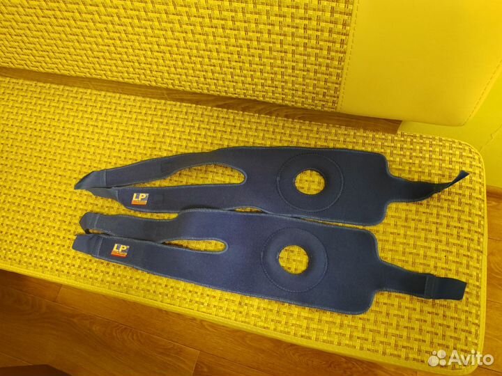 Наколенники