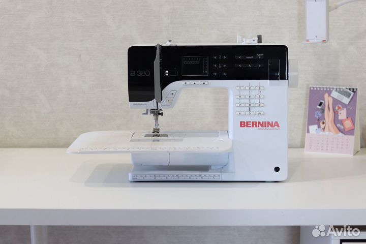 Швейная машина Bernina B380