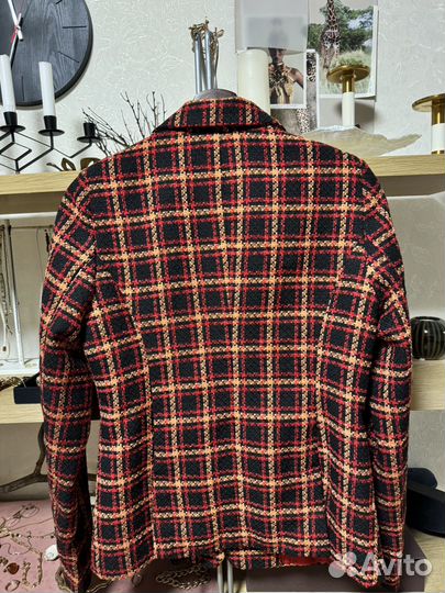 Пиджак в клетку