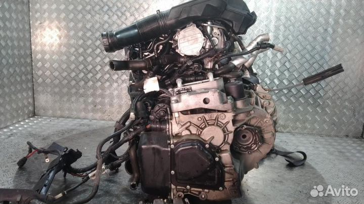 Двигатель к Volkswagen Passat B6 2005-2010 AXX