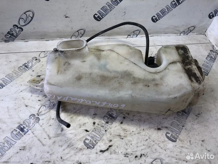 Бочок омывателя renault logan 1