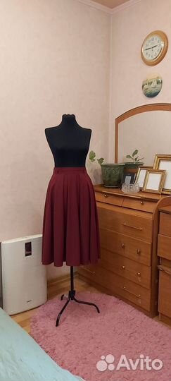 Нарядная юбка миди 42 44