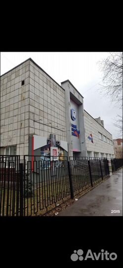 Уборщица техникум день Сов.армии 32