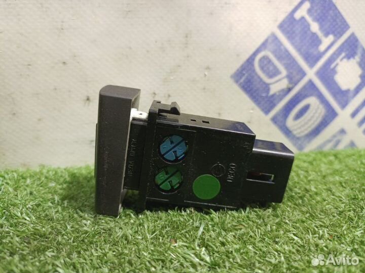 Кнопка птф Ssangyong Rexton Rx270 внедорожник 2.7