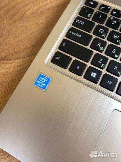 Ноутбук asus d540m