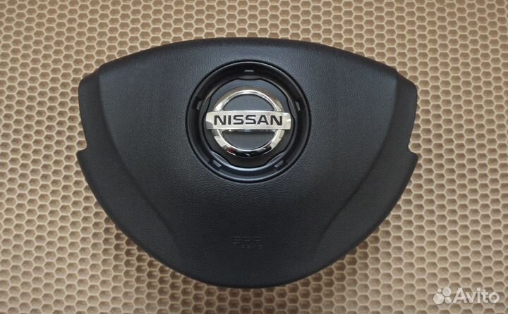Подушка безопасности водителя Nissan Almera G15