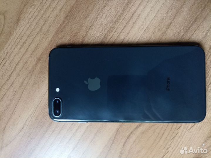 iPhone 8 Plus, 256 ГБ