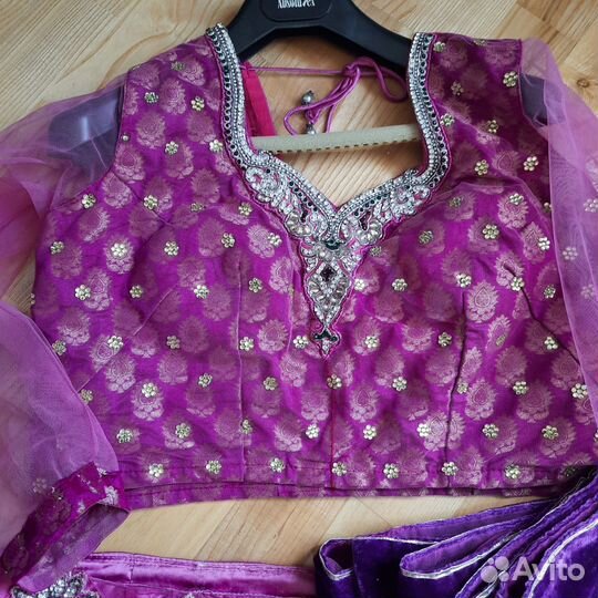 Индийский костюм женский