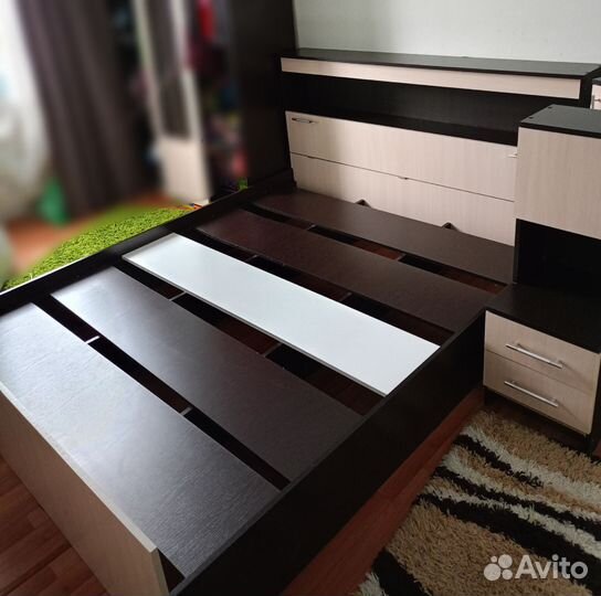 Кровать двухспальная