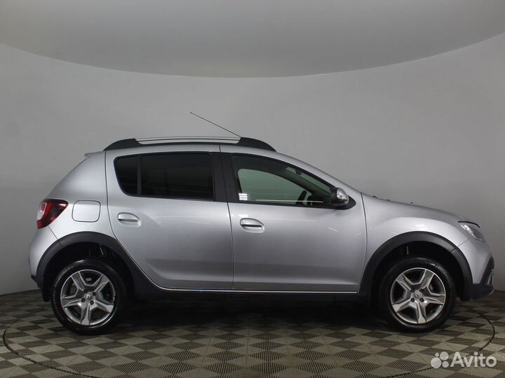 Renault Sandero Stepway 1.6 МТ, 2021, 38 000 км