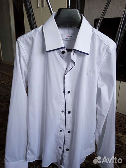 Рубашки школьные
