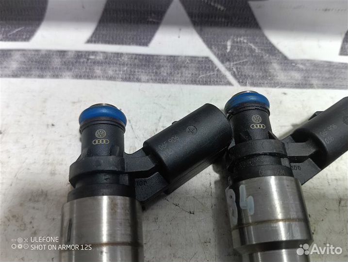 Форсунка топливная Volkswagen Passat B6 2.0 BVY
