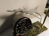 Часы ачс-1 + модель самолета Ту -22