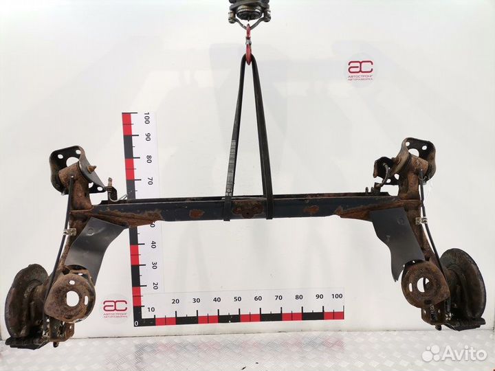 Балка задняя для Volkswagen Golf 4 1J0500051K