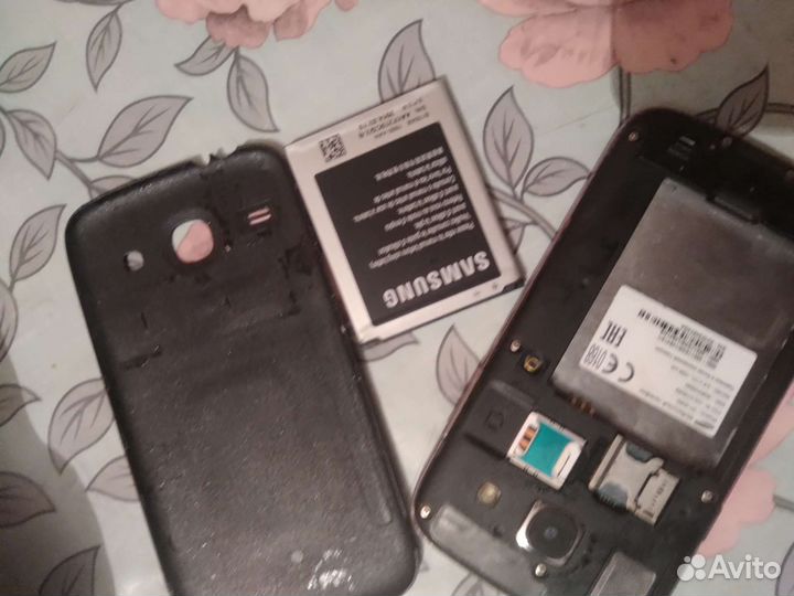 Телефон Samsung