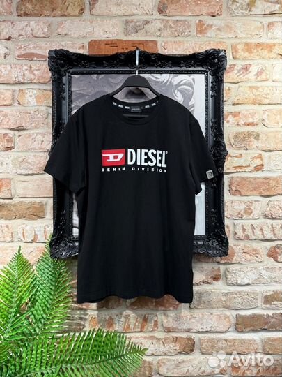 Футболка Diesel
