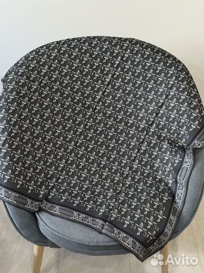 Шелковый платок Max mara