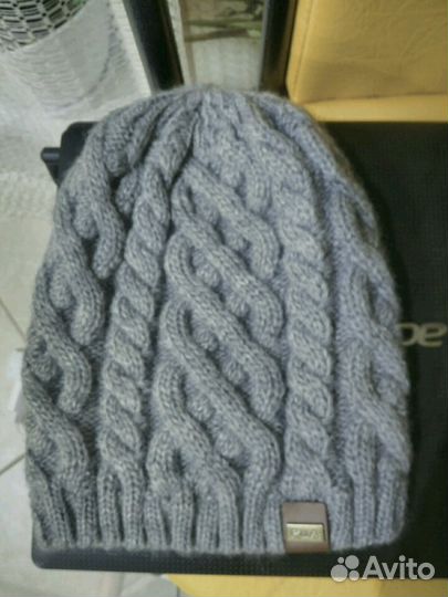 Шапка новая женская