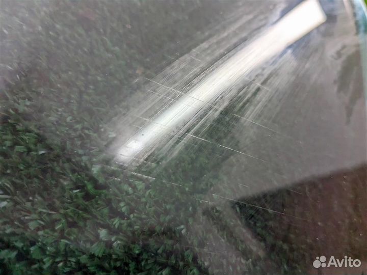 Стекло переднее правое Mercedes Benz E-class W211