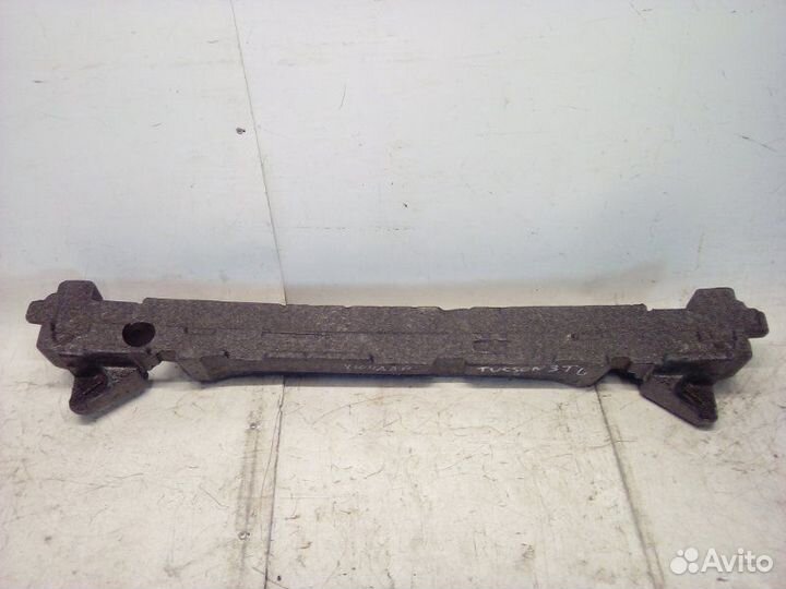 Усилитель бампера передний Hyundai Tucson 3 2015