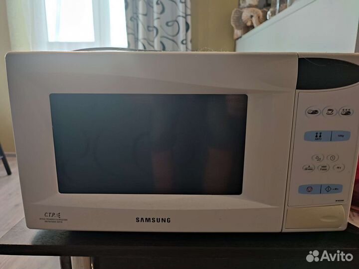 Микроволновая печь Samsung на запчасти